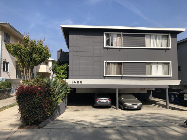 1466 S Wooster St in Los Angeles, CA - Building Photo - Building Photo