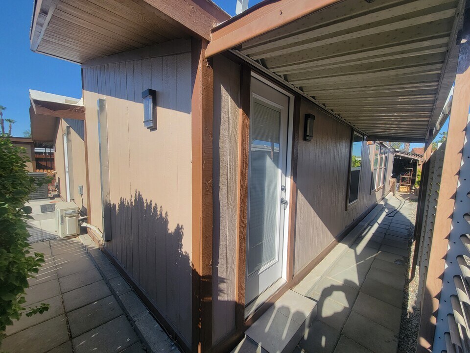 365 Avenida Andorra, Unit Casita in Cathedral City, CA - Foto de edificio