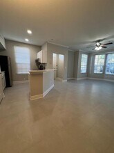 6340 Raleigh St in Orlando, FL - Foto de edificio - Building Photo