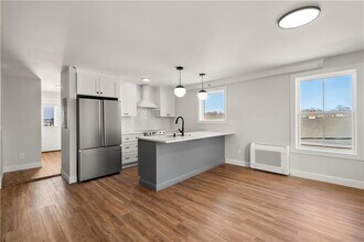 36 Evarts St-Unit -1 in Newport, RI - Building Photo - Building Photo