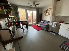 1500 Pennsylvania Ave SE, Unit 102 in Washington, DC - Building Photo - Building Photo