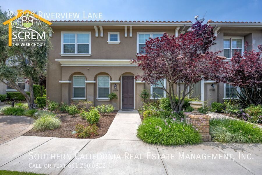 27276 Riverview Ln in Santa Clarita, CA - Building Photo