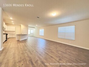 13606 Mendes Knl in San Antonio, TX - Building Photo - Building Photo