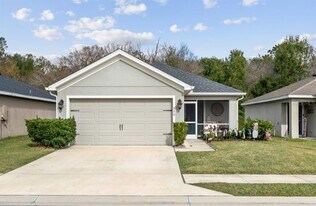 979 Pearly Ridge Ln in Lakeland, FL - Building Photo
