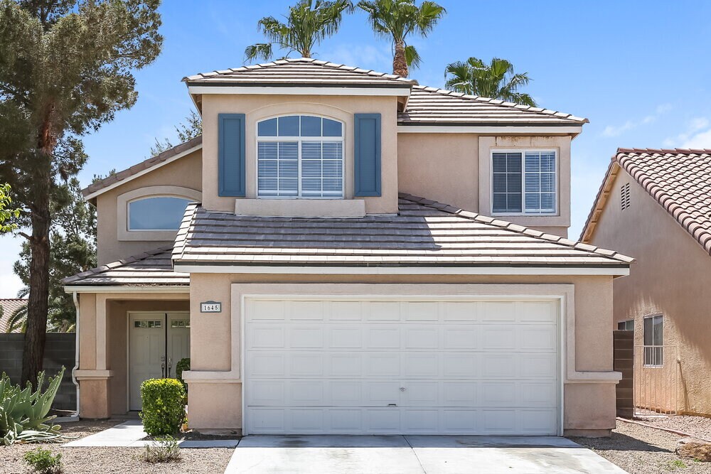 1645 Splinter Rock Way in North Las Vegas, NV - Building Photo