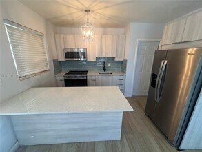 1450 Lenox Ave. in Miami Beach, FL - Building Photo - Building Photo