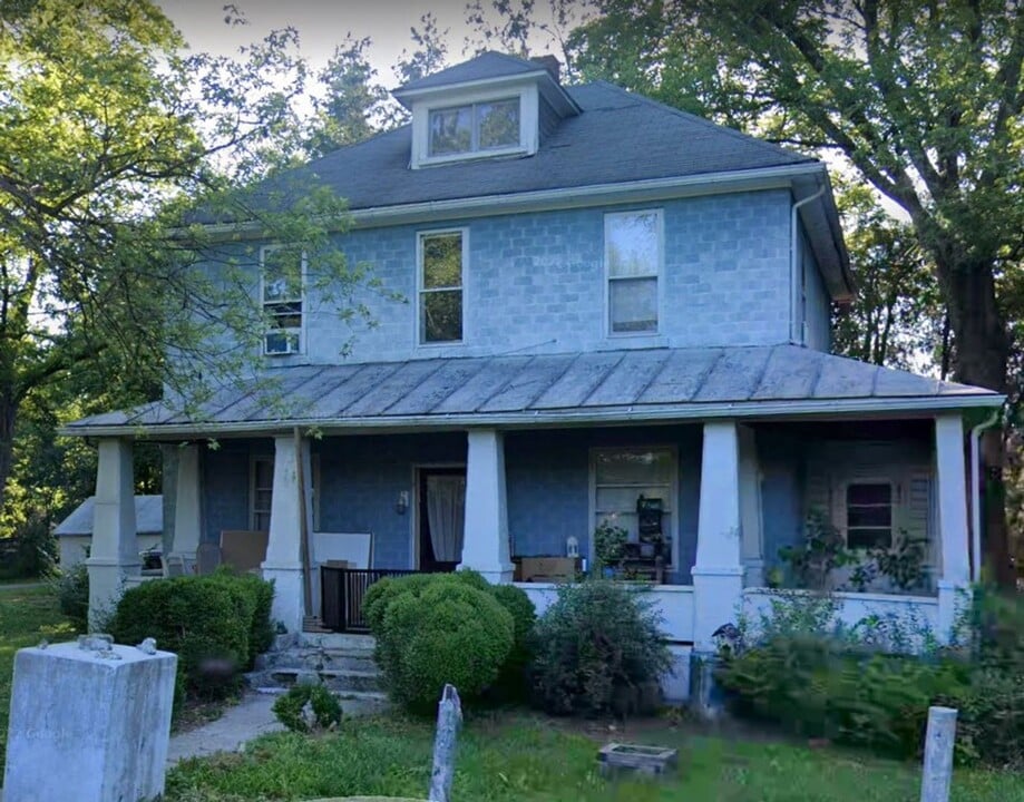 86 Benson Dr in Harpers Ferry, WV - Building Photo