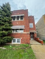 8519 S Paulina St in Chicago, IL - Building Photo
