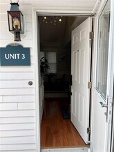 9 Old Jenckes Hill Rd in Lincoln, RI - Building Photo - Building Photo