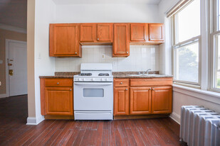 4788 N Elston Ave, Unit #2 Apartments