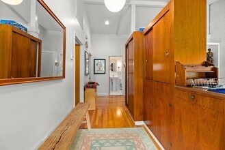 21 Ogden Rd in Chestnut Hill, MA - Building Photo - Building Photo