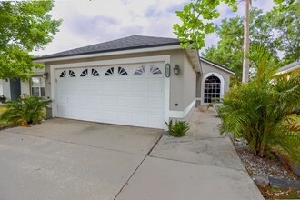2083 Windward Pass in Lakeland, FL - Building Photo - Building Photo