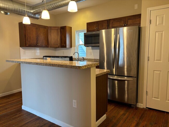 580 Amherst St in Buffalo, NY - Building Photo - Building Photo