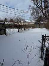 1686 Smith Rd in Columbus, OH - Foto de edificio - Building Photo