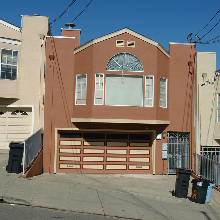 486 Irvington St in Daly City, CA - Building Photo