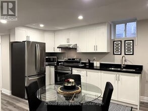 3872 Barley Trail in Mississauga, ON - Building Photo - Building Photo