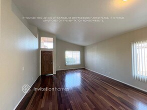 2509 N Silverado in Mesa, AZ - Foto de edificio - Building Photo