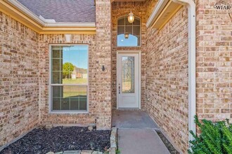 5433 Prairie Lace Ln in Wichita Falls, TX - Building Photo - Building Photo