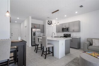 5953 Whetstone Ct in Palmetto, FL - Building Photo - Building Photo