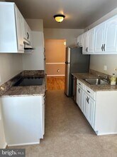 4405 Bel Pre Rd in Rockville, MD - Building Photo - Building Photo