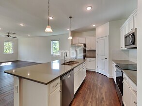 1595 Soapstone Rd in Lawrenceville, GA - Building Photo - Building Photo