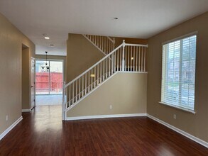 1876 Spaletta Way in Sacramento, CA - Building Photo - Building Photo