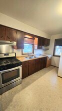 7224 33rd Ave N, Unit 3 in Minneapolis, MN - Building Photo - Building Photo