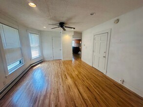 114 Cook Ave W in St. Paul, MN - Building Photo - Building Photo