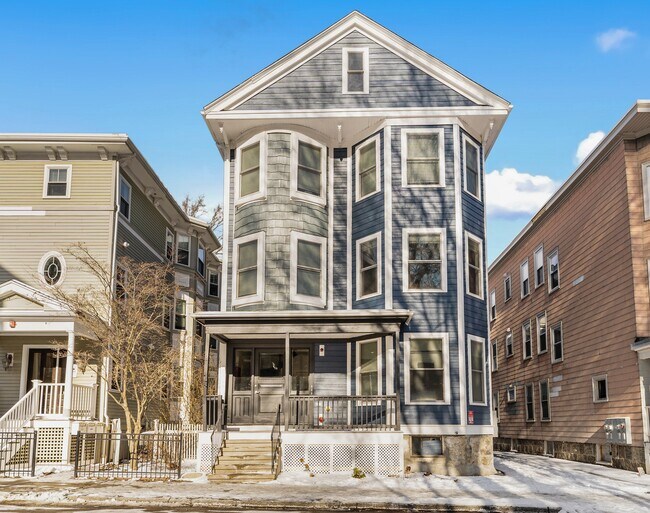 97 Hillside St, Unit 1