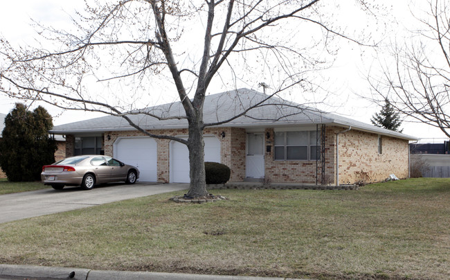 Norwell Drive Duplexes in Columbus, OH - Building Photo - Building Photo