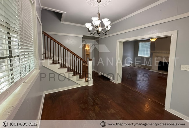 property at 1123 Harrison St