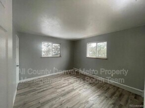 9597 E 19th Ave, Unit 6 in Aurora, CO - Foto de edificio - Building Photo