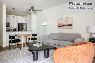 350 E Del Mar Blvd in Pasadena, CA - Building Photo - Building Photo
