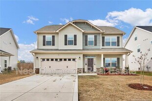 5344 Debut Ave in Hope Mills, NC - Building Photo