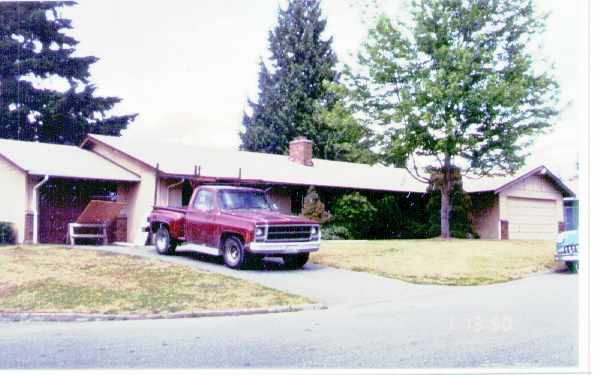 317 Bedrock Dr in Everett, WA - Building Photo