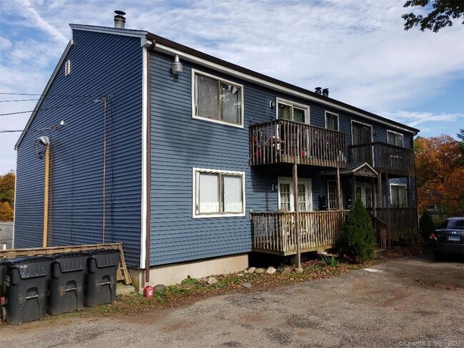 44 Armand Dr in Waterbury, CT - Building Photo - Building Photo