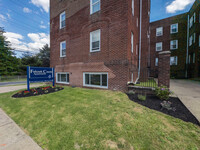 Folcroft Courts Apartments in Folcroft, PA - Building Photo - Building Photo