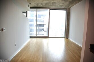 1100 Peachtree St NE in Atlanta, GA - Building Photo - Building Photo