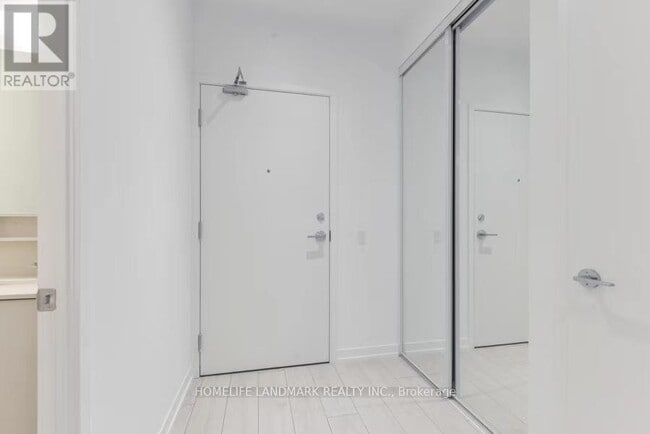 property at 5 Buttermill Ave.