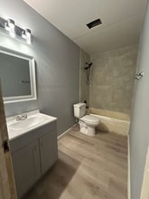 314 W Clarendon Dr in Dallas, TX - Building Photo - Building Photo