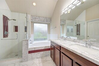 2610 Shady Springs Ct in Pearland, TX - Foto de edificio - Building Photo
