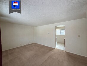 1343 Jim Bridger Ave in Casper, WY - Building Photo - Building Photo