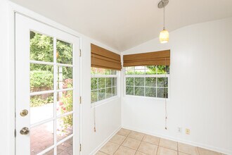 11421 Burnham St in Los Angeles, CA - Building Photo - Building Photo