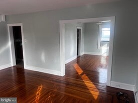 501 N Brobst St in Shillington, PA - Building Photo