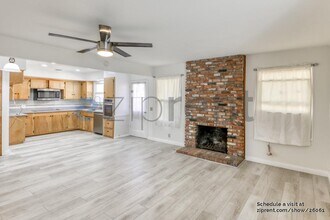 12102 Brookhaven Park in Garden Grove, CA - Building Photo - Building Photo