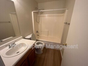 16263 W Superior Ave in Goodyear, AZ - Building Photo - Building Photo