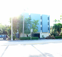 12105 NE 6th Ave in Miami, FL - Building Photo - Building Photo