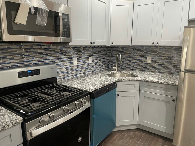 510 S 55th St in Philadelphia, PA - Building Photo - Building Photo