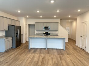 2803 Habibi Ct in Buford, GA - Building Photo - Building Photo