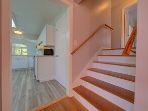 24 Larchmont Terrace in Groton, CT - Foto de edificio - Building Photo